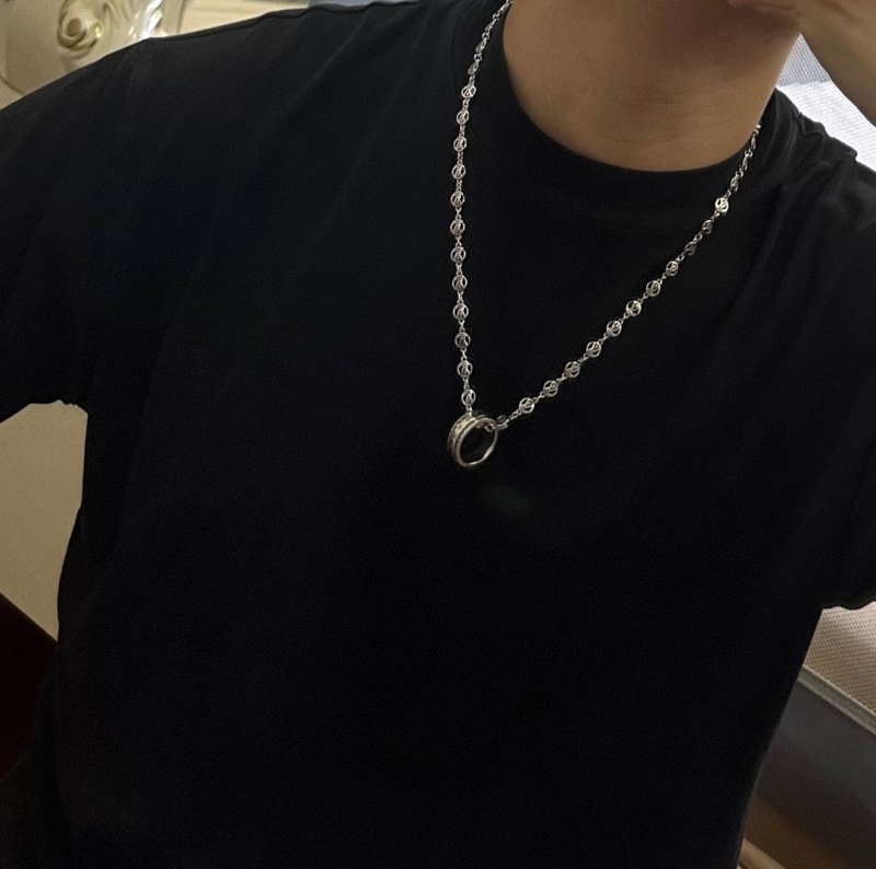 LV Necklaces